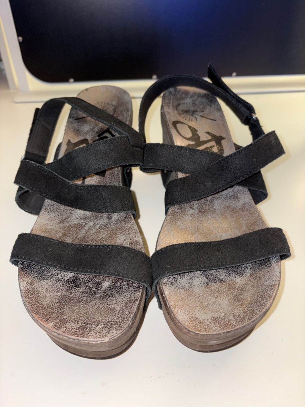 OTBT Black Suede Strappy Comfort Sandals